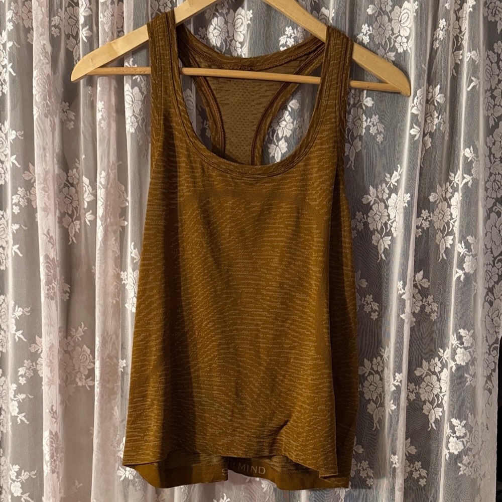 Lululemon Swiftly Tech Tank Top Race Length